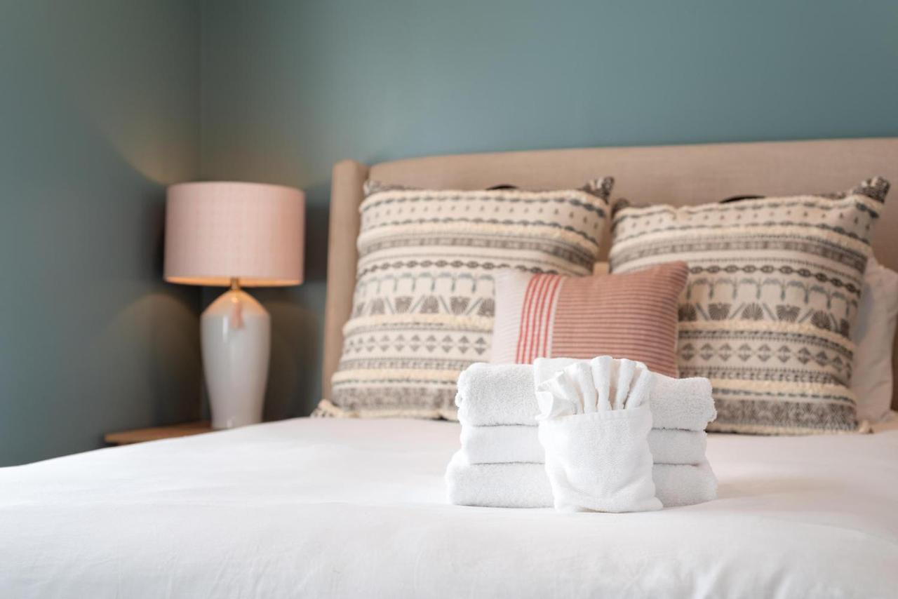 The Quarters On Spring Hotel Charleston